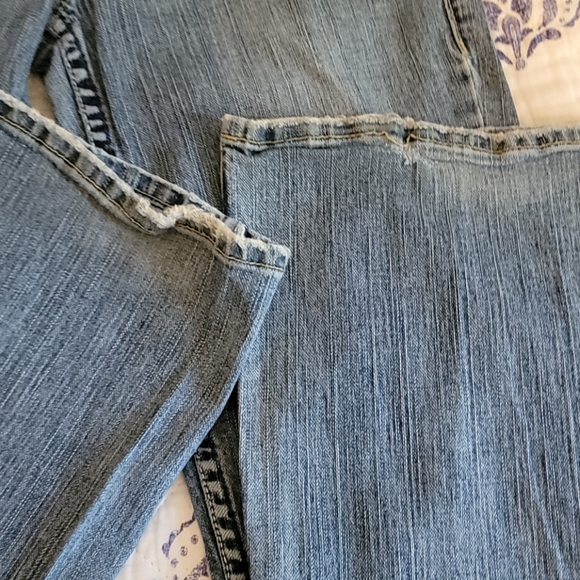 Silver Jeans Boot/Flare Cut Jeans Sz 28 - Picture 2 of 9